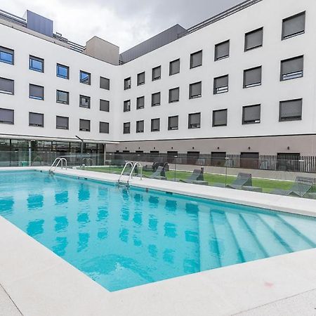 Micampus Madrid Sinesio Delgado Student Residence Екстер'єр фото