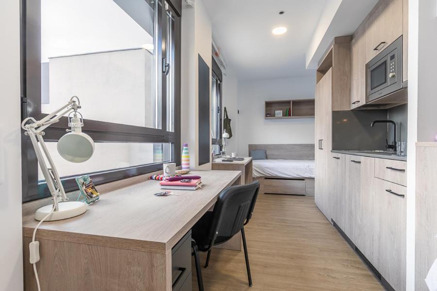 Micampus Madrid Sinesio Delgado Student Residence Екстер'єр фото