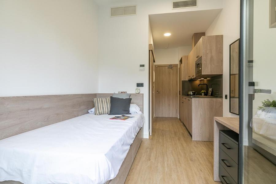 Micampus Madrid Sinesio Delgado Student Residence Екстер'єр фото
