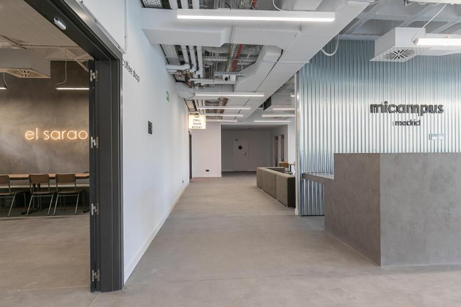 Micampus Madrid Sinesio Delgado Student Residence Екстер'єр фото