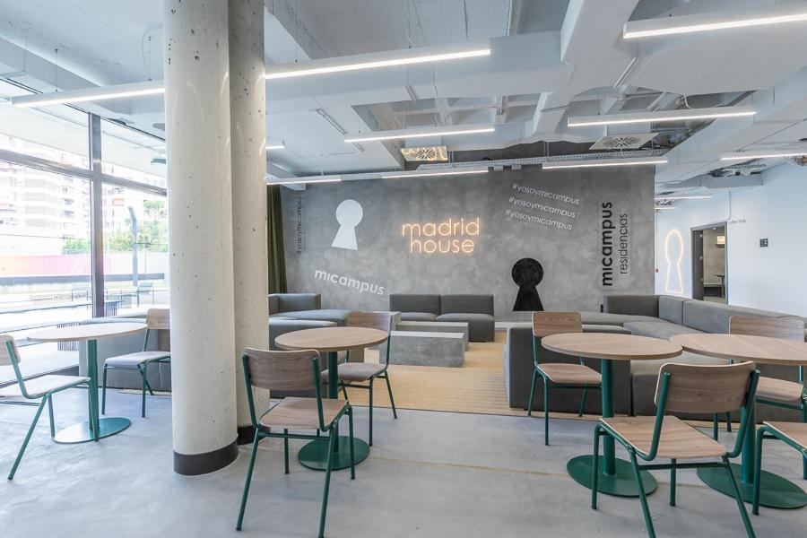 Micampus Madrid Sinesio Delgado Student Residence Екстер'єр фото