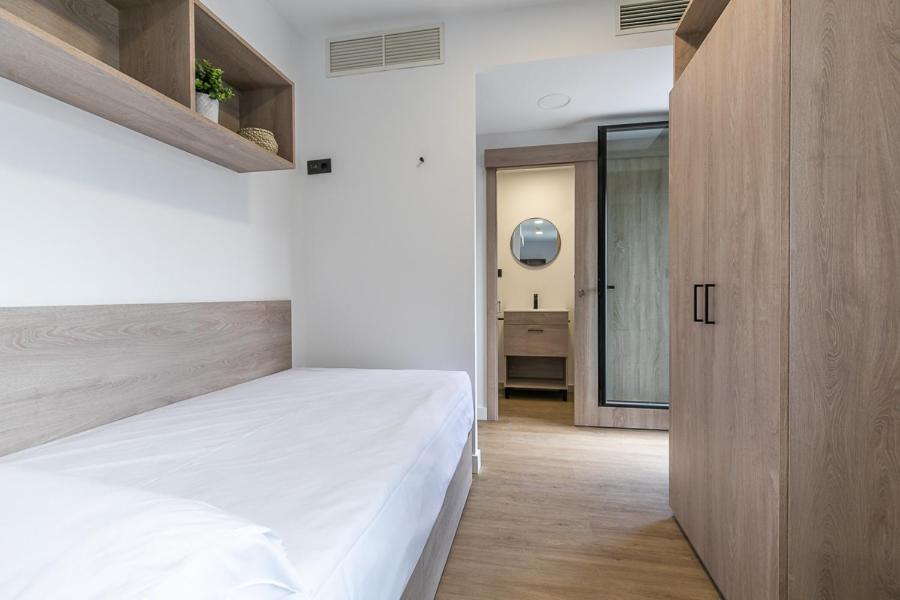 Micampus Madrid Sinesio Delgado Student Residence Екстер'єр фото