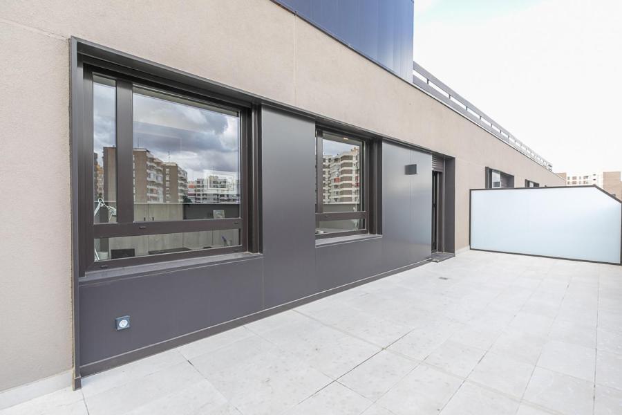 Micampus Madrid Sinesio Delgado Student Residence Екстер'єр фото