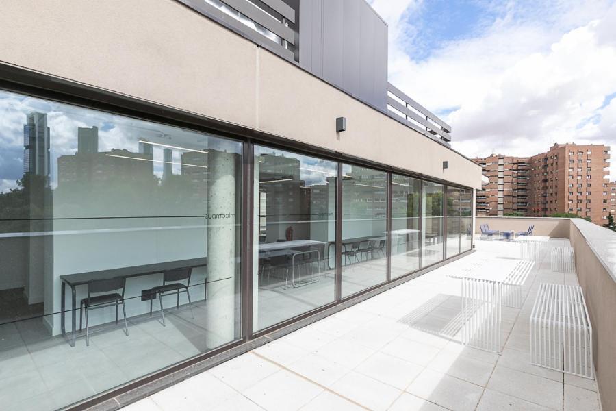 Micampus Madrid Sinesio Delgado Student Residence Екстер'єр фото