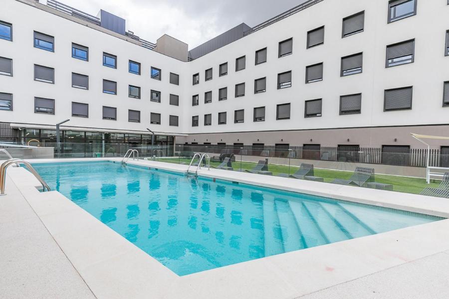 Micampus Madrid Sinesio Delgado Student Residence Екстер'єр фото