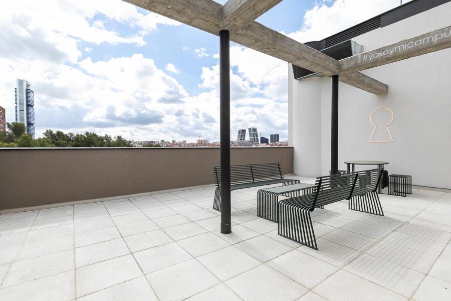 Micampus Madrid Sinesio Delgado Student Residence Екстер'єр фото