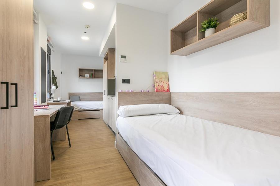 Micampus Madrid Sinesio Delgado Student Residence Екстер'єр фото