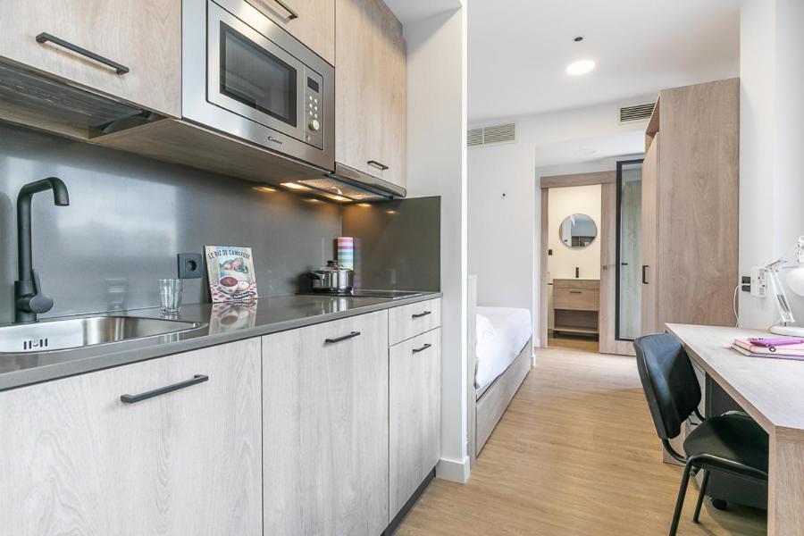 Micampus Madrid Sinesio Delgado Student Residence Екстер'єр фото