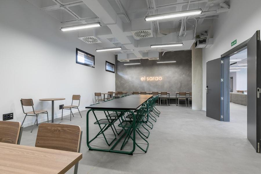 Micampus Madrid Sinesio Delgado Student Residence Екстер'єр фото