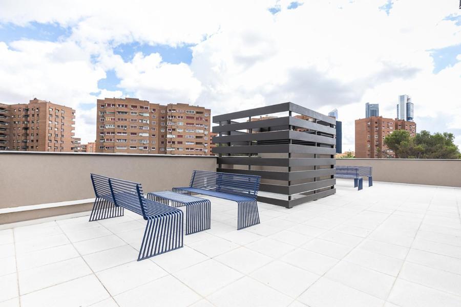 Micampus Madrid Sinesio Delgado Student Residence Екстер'єр фото