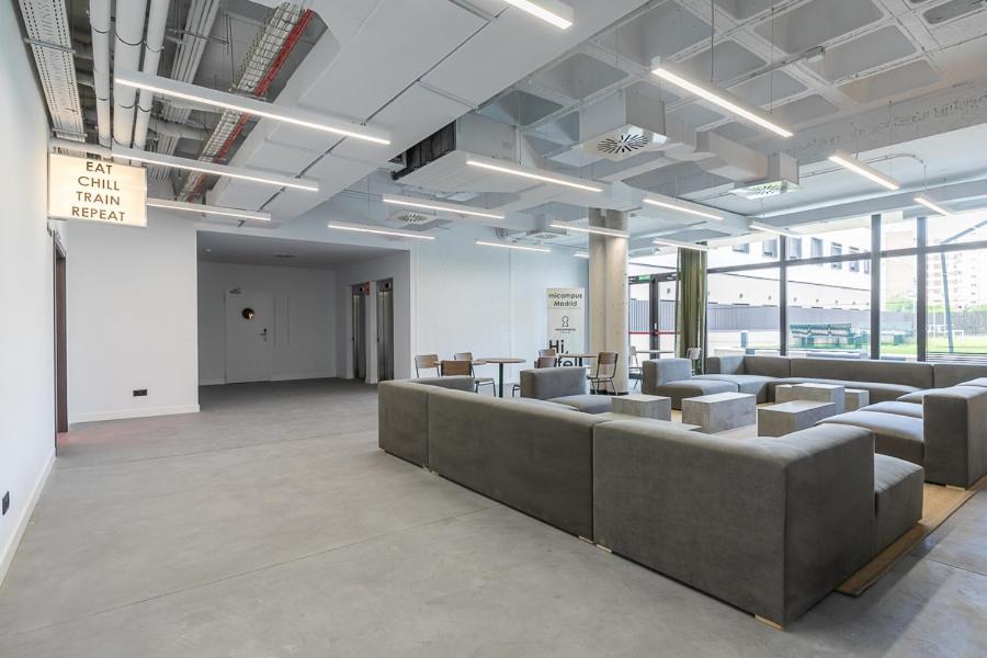 Micampus Madrid Sinesio Delgado Student Residence Екстер'єр фото